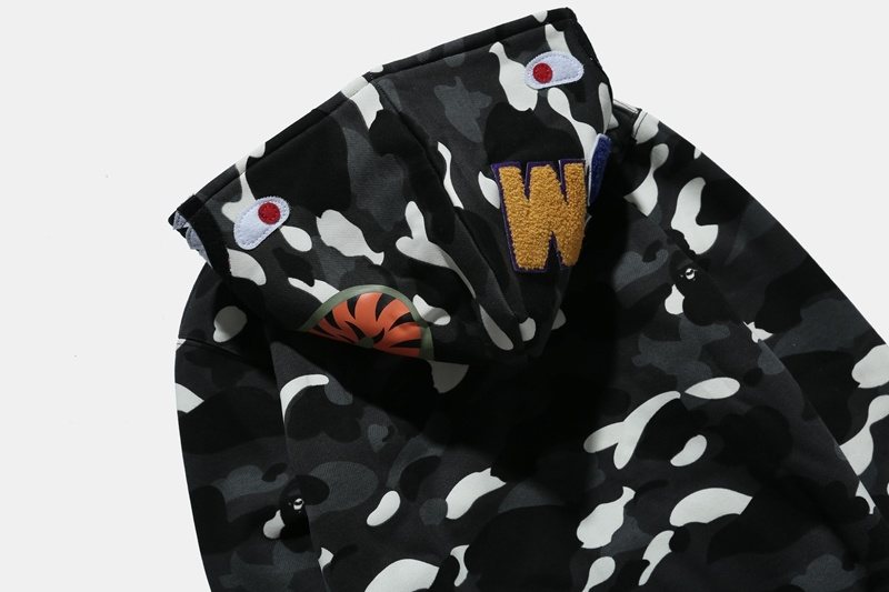 BAPE WGM Shark Camo Zip Hoodie - Black/White