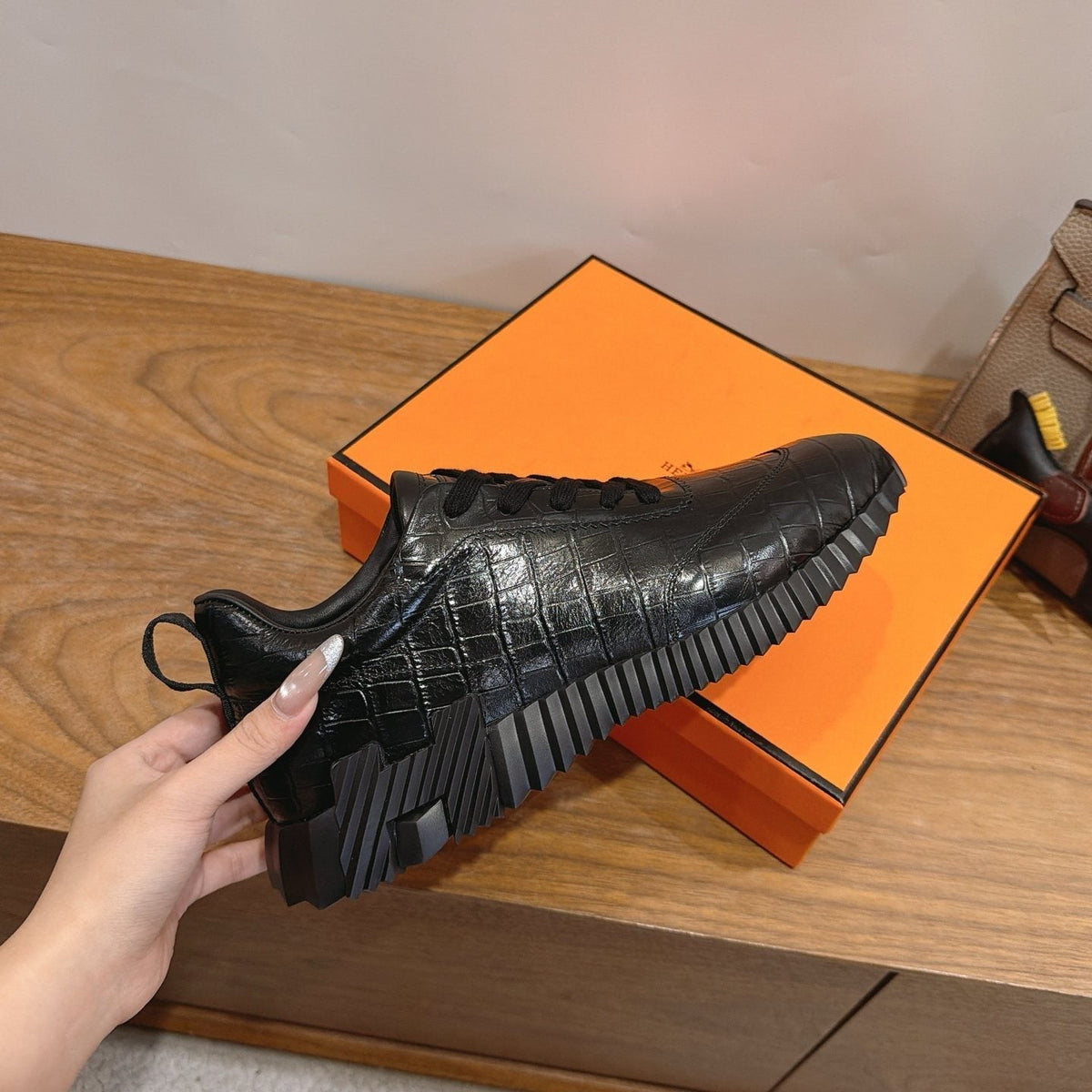 Hermès Black Textured Low-Top Sneakers